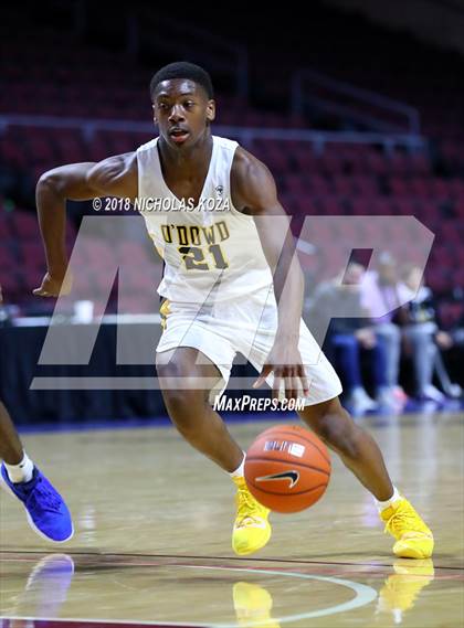 Thumbnail 2 in Federal Way vs. Bishop O'Dowd (Tarkanian Classic) photogallery.