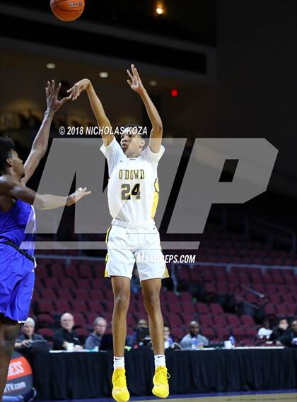 Thumbnail 3 in Federal Way vs. Bishop O'Dowd (Tarkanian Classic) photogallery.