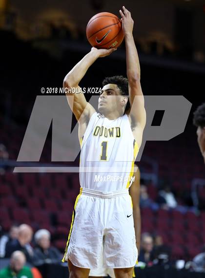 Thumbnail 3 in Federal Way vs. Bishop O'Dowd (Tarkanian Classic) photogallery.