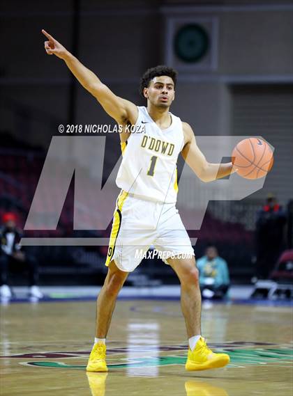 Thumbnail 3 in Federal Way vs. Bishop O'Dowd (Tarkanian Classic) photogallery.
