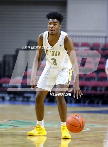 Thumbnail 1 in Federal Way vs. Bishop O'Dowd (Tarkanian Classic) photogallery.