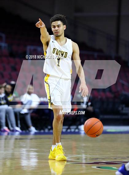 Thumbnail 3 in Federal Way vs. Bishop O'Dowd (Tarkanian Classic) photogallery.