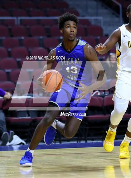 Thumbnail 2 in Federal Way vs. Bishop O'Dowd (Tarkanian Classic) photogallery.