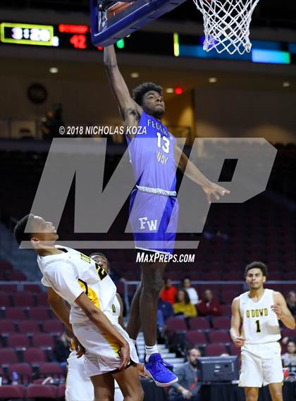 Thumbnail 3 in Federal Way vs. Bishop O'Dowd (Tarkanian Classic) photogallery.