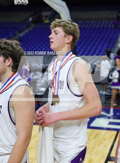 Thumbnail 2 in Boerne vs. Washington (UIL 4A Basketball State Semifinal Medal Ceremony) photogallery.