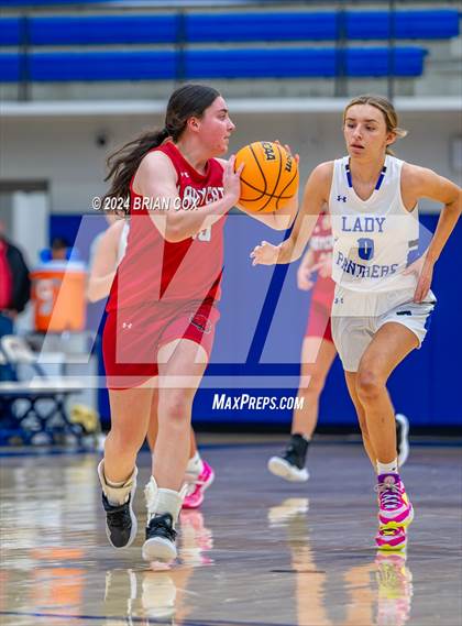 Thumbnail 2 in Mena vs Bergman (Lendel Thomas Classic) photogallery.