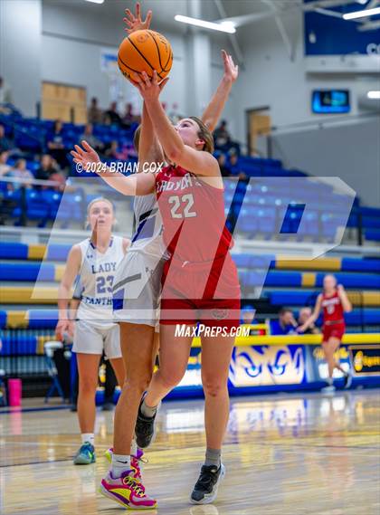 Thumbnail 3 in Mena vs Bergman (Lendel Thomas Classic) photogallery.