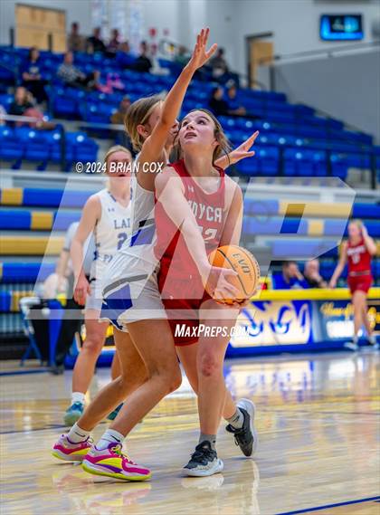 Thumbnail 1 in Mena vs Bergman (Lendel Thomas Classic) photogallery.