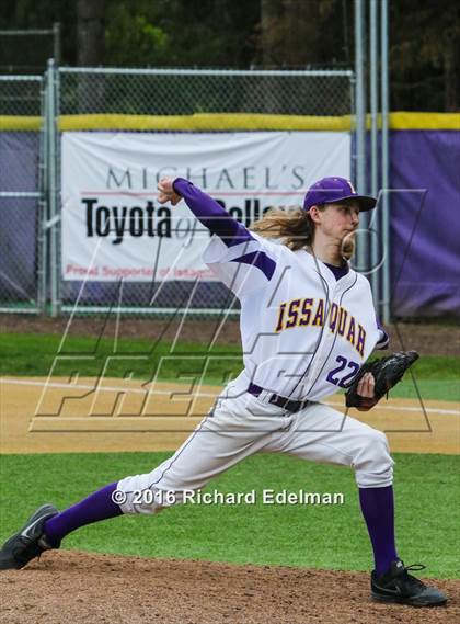 Thumbnail 3 in Redmond vs. Issaquah photogallery.