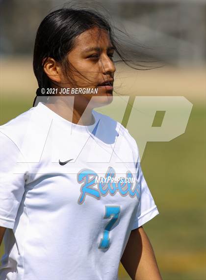 Thumbnail 1 in JV: Highland vs. South photogallery.