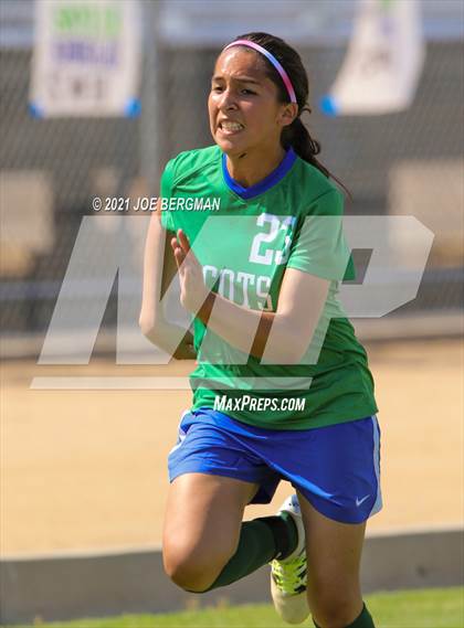 Thumbnail 1 in JV: Highland vs. South photogallery.