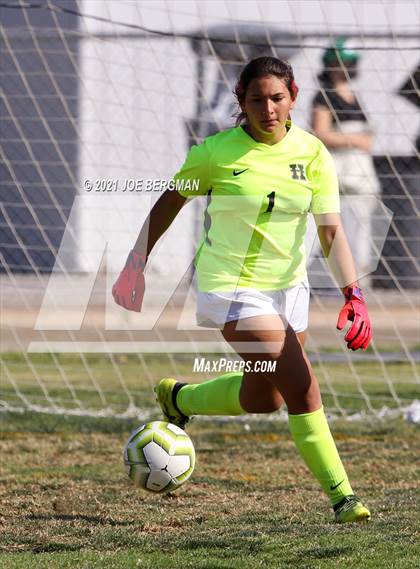 Thumbnail 1 in JV: Highland vs. South photogallery.
