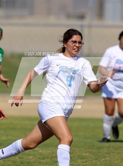 Thumbnail 1 in JV: Highland vs. South photogallery.
