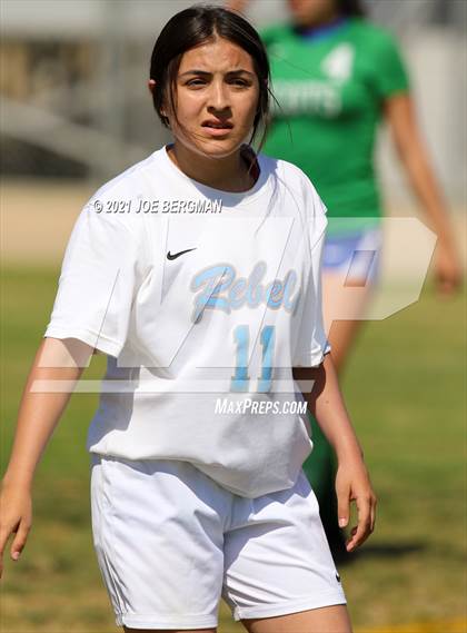 Thumbnail 2 in JV: Highland vs. South photogallery.