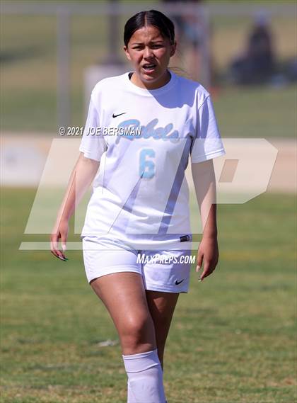 Thumbnail 1 in JV: Highland vs. South photogallery.
