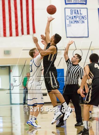 Thumbnail 3 in Archbishop Mitty vs. Serra (CIF CCS Open Division Semifinal) photogallery.