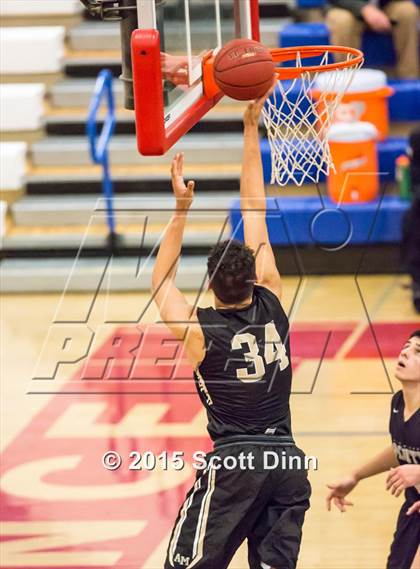 Thumbnail 3 in Archbishop Mitty vs. Serra (CIF CCS Open Division Semifinal) photogallery.