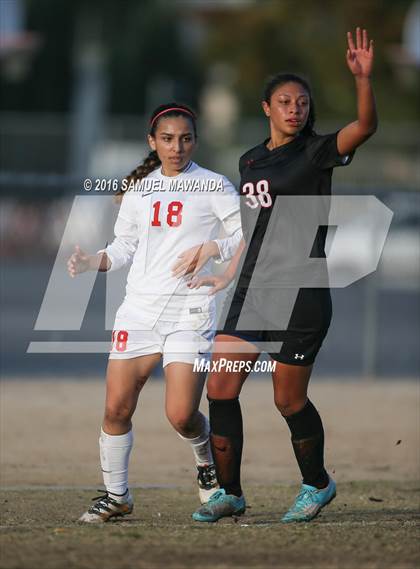 Thumbnail 3 in Arleta vs  Verdugo Hills  photogallery.
