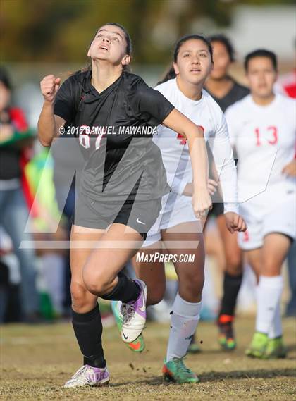 Thumbnail 3 in Arleta vs  Verdugo Hills  photogallery.