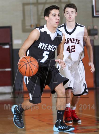 Thumbnail 3 in Rye Neck vs Rye (17th Annual Mamaroneck Sound Shore Classic) photogallery.