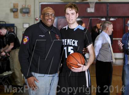 Thumbnail 2 in Rye Neck vs Rye (17th Annual Mamaroneck Sound Shore Classic) photogallery.