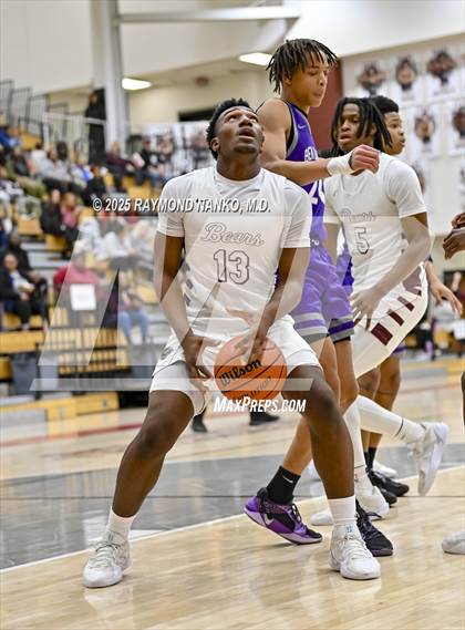 Thumbnail 1 in Ben Davis @ Lawrence Central photogallery.