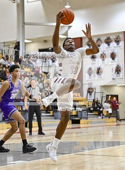 Thumbnail 2 in Ben Davis @ Lawrence Central photogallery.