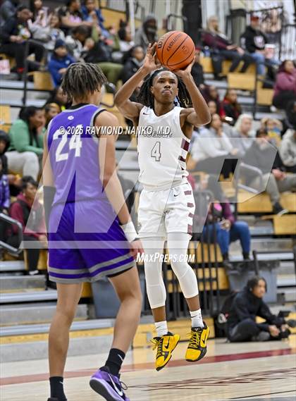Thumbnail 1 in Ben Davis @ Lawrence Central photogallery.