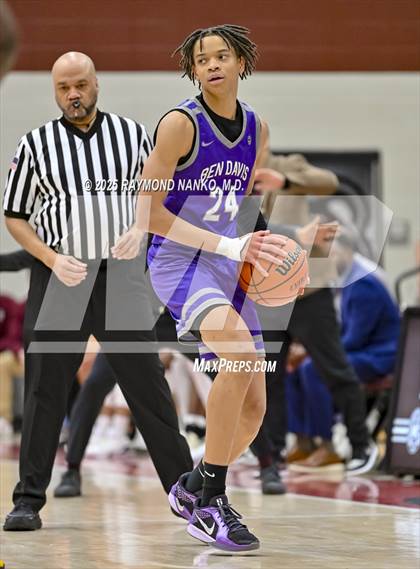 Thumbnail 2 in Ben Davis @ Lawrence Central photogallery.