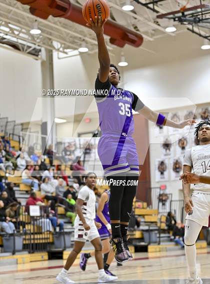 Thumbnail 2 in Ben Davis @ Lawrence Central photogallery.