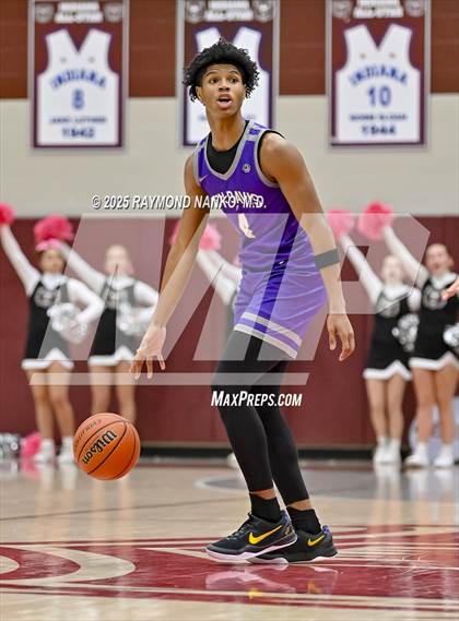 Thumbnail 2 in Ben Davis @ Lawrence Central photogallery.