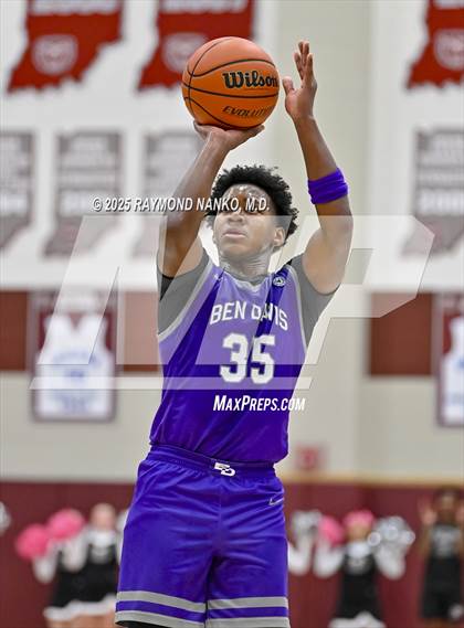 Thumbnail 2 in Ben Davis @ Lawrence Central photogallery.