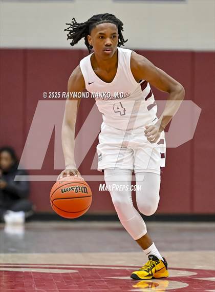 Thumbnail 3 in Ben Davis @ Lawrence Central photogallery.
