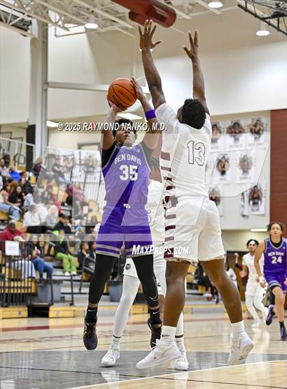 Thumbnail 1 in Ben Davis @ Lawrence Central photogallery.