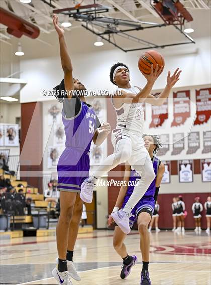 Thumbnail 1 in Ben Davis @ Lawrence Central photogallery.