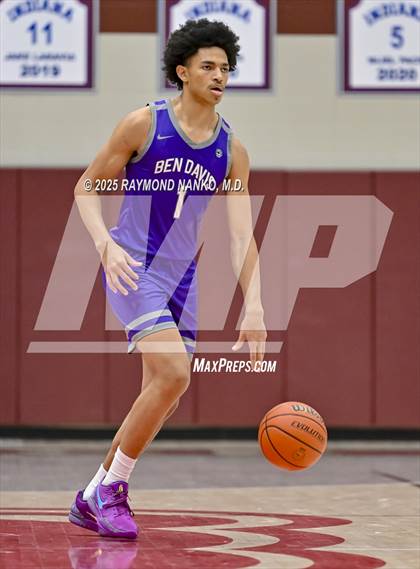 Thumbnail 1 in Ben Davis @ Lawrence Central photogallery.