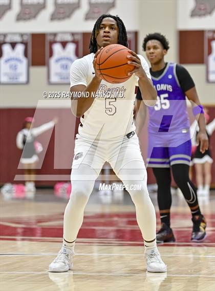 Thumbnail 3 in Ben Davis @ Lawrence Central photogallery.