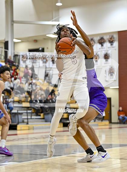 Thumbnail 1 in Ben Davis @ Lawrence Central photogallery.