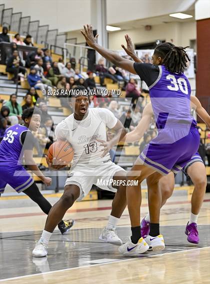Thumbnail 3 in Ben Davis @ Lawrence Central photogallery.