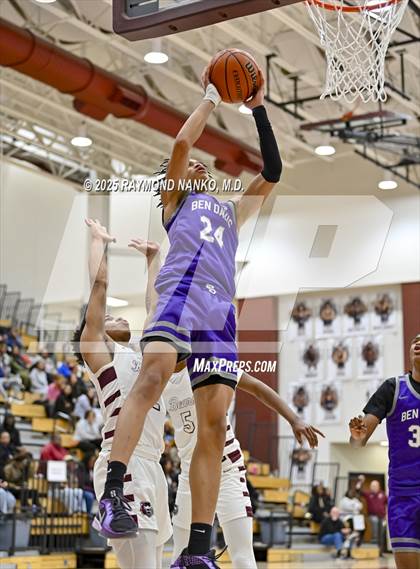 Thumbnail 2 in Ben Davis @ Lawrence Central photogallery.