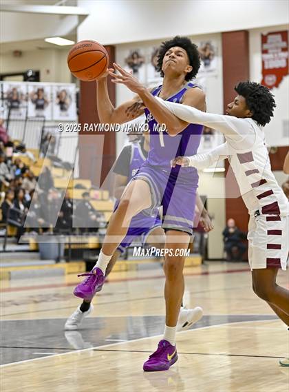 Thumbnail 3 in Ben Davis @ Lawrence Central photogallery.