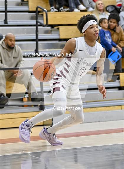 Thumbnail 3 in Ben Davis @ Lawrence Central photogallery.