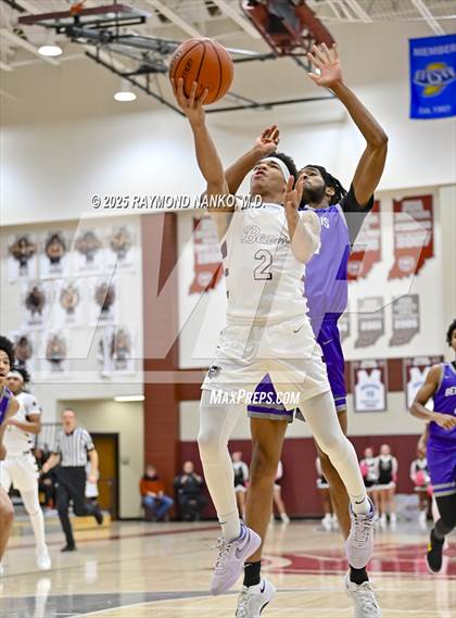 Thumbnail 2 in Ben Davis @ Lawrence Central photogallery.