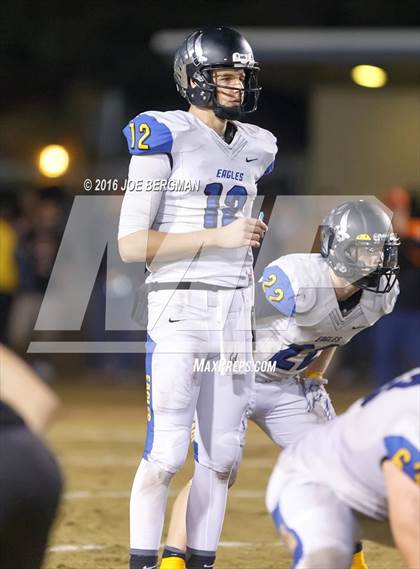 Thumbnail 3 in Bakersfield Christian @ Selma (CIF SoCal Regional 4-AA Final) photogallery.