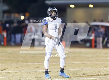 Thumbnail 1 in Bakersfield Christian @ Selma (CIF SoCal Regional 4-AA Final) photogallery.