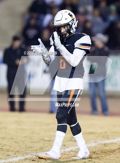Thumbnail 1 in Bakersfield Christian @ Selma (CIF SoCal Regional 4-AA Final) photogallery.