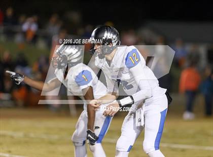 Thumbnail 2 in Bakersfield Christian @ Selma (CIF SoCal Regional 4-AA Final) photogallery.