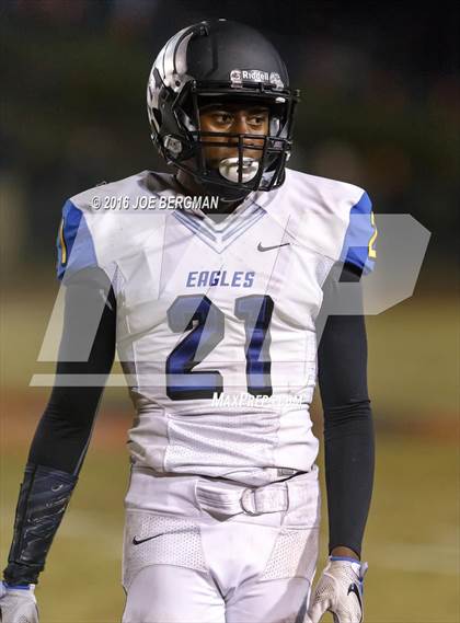 Thumbnail 2 in Bakersfield Christian @ Selma (CIF SoCal Regional 4-AA Final) photogallery.