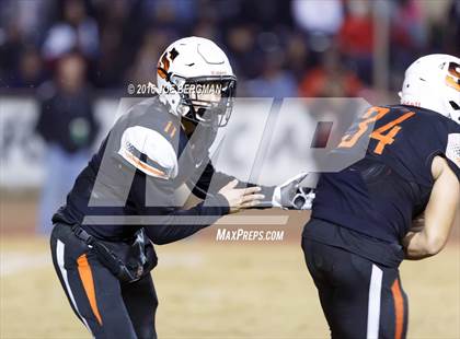Thumbnail 2 in Bakersfield Christian @ Selma (CIF SoCal Regional 4-AA Final) photogallery.