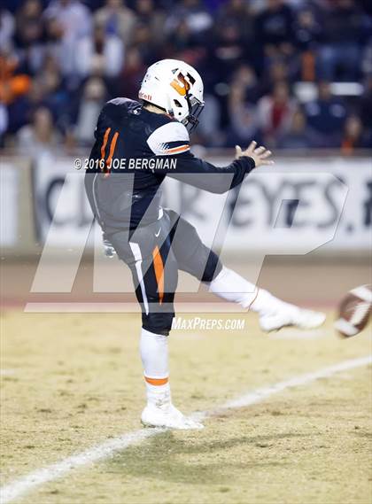 Thumbnail 1 in Bakersfield Christian @ Selma (CIF SoCal Regional 4-AA Final) photogallery.